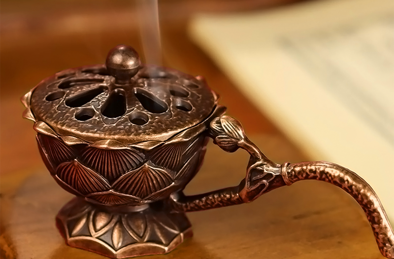 Catui metalic pentru fumigatie, crom, 90x47x47mm